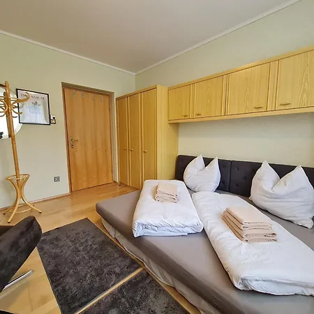 Lägenhet Near Red Bull Ring 6 Pers Pirkach